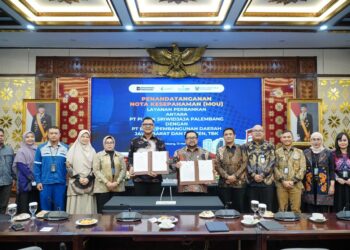 bank bjb dan PT Pupuk Sriwidjaja Palembang (PUSRI) menandatangani Nota Kesepahaman (MoU) kerja sama strategis.(Foto: Istimewa)