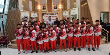 Kemenpora RI melepas Tim Sepak Bola Pelajar Garuda Muda Indonesia kategori usia U-12 dan U-14 untuk berkompetisi di ajang AFC Vietnam Hanoi International 2026. (foto:bagus/kemenpora.go.id)