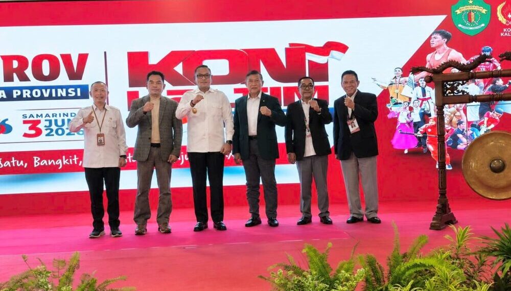 Wakil Ketua Umum (Waketum) II Komite Olahraga Nasional Indonesia (KONI) Pusat, Mayjen TNI Purn Soedarmo, secara resmi membuka Musyawarah Olahraga Provinsi (Musorprov) KONI Kalimantan Timur (Kaltim) Tahun 2026 yang digelar di Samarinda, Rabu tanggal 3 Juni 2026.(Foto: Humas KONI Pusat)
