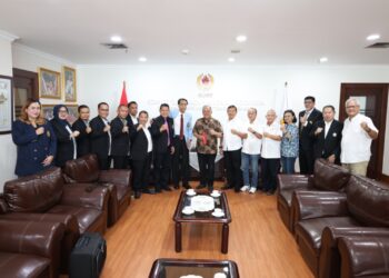 Kunjungan kehormatan dari petinggi sepak takraw Asia dan dunia di Kantor KONI Pusat, Jakarta, Selasa 9 Juni 2026 dikabarkan Humas KONI Pusat. Indonesia gelar Piala Dunia Sepak Takraw 2027.(Foto: Humas KONI Pusat)