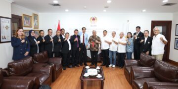 Kunjungan kehormatan dari petinggi sepak takraw Asia dan dunia di Kantor KONI Pusat, Jakarta, Selasa 9 Juni 2026 dikabarkan Humas KONI Pusat. Indonesia gelar Piala Dunia Sepak Takraw 2027.(Foto: Humas KONI Pusat)