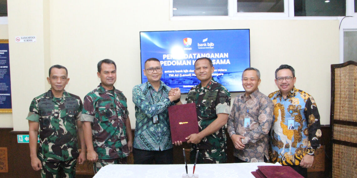 Kerja sama bank bjb dan Lanud Husein Sastranegara.(Foto: Humas bank bjb)