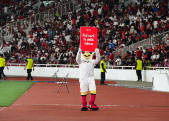 PSSI melalui PT Garuda Sepak Bola Indonesia (GSI) resmi menggandeng International Labour Organization (ILO) kantor Indonesia dan Timor Leste untuk menggaungkan kampanye global Red Card to Child Labour.(Foto: Humas PSSI)