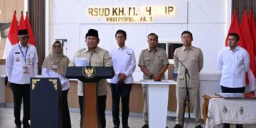 Presiden resmikan RSUD K.H. Muhammad Thohir Krui.(Foto: Dok. Sekretariat Negara)