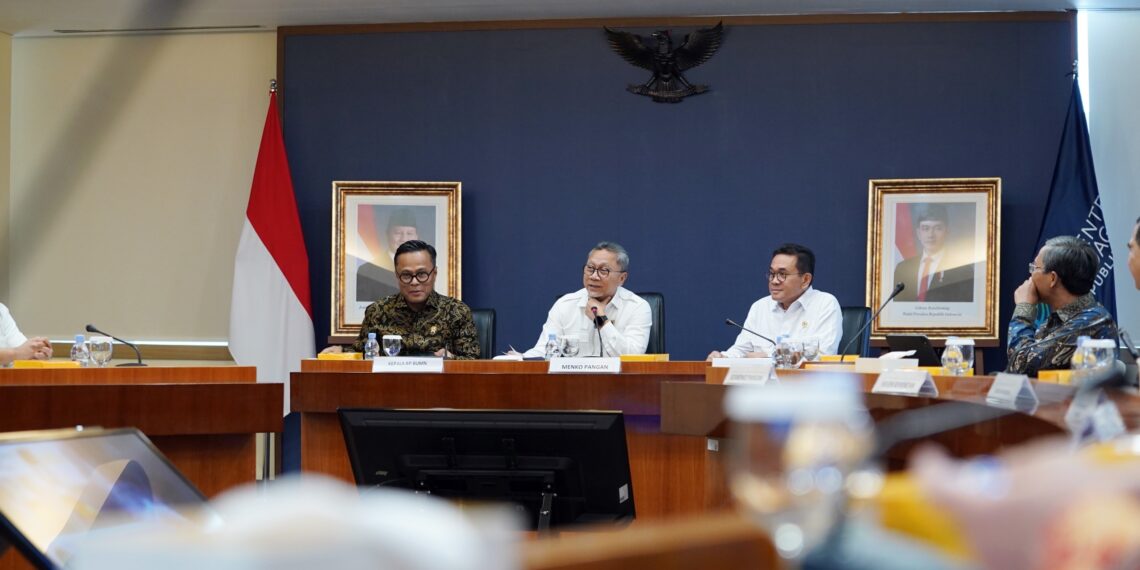 Rakortas bidang pangan membahas perkembangan terkini termasuk penyesuaian harga Minyakita.(Foto: Humas Kemendag)