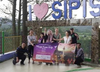 Kemenpar mengajak para mitra industri pariwisata mancanegara untuk menjelajahi kekayaan alam, budaya, dan gastronomi Indonesia melalui Mega FAM Trip 2026 bertajuk #GoBeyondOrdinary yang berlangsung pada 22–27 Mei 2026.(Foto: Humas Kemenpar)