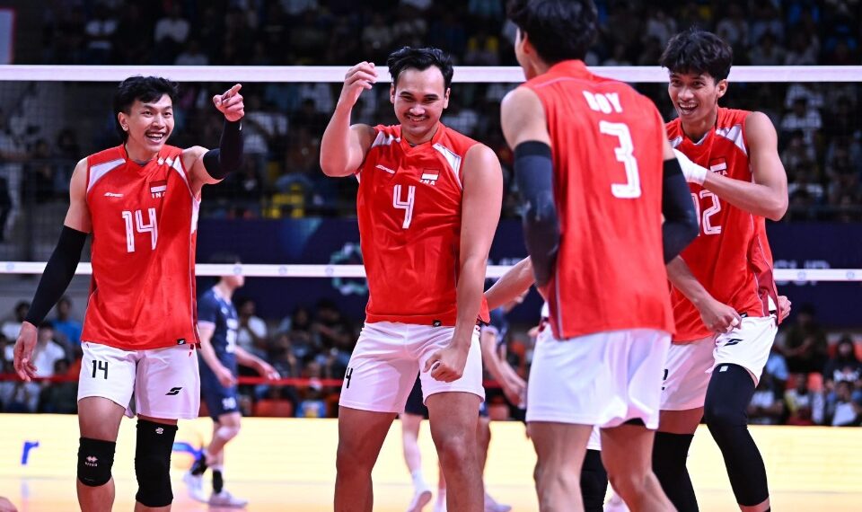 Menpora Erick Thohir, menyampaikan ucapan selamat penuh rasa bangga kepada Timnas Voli Putra Indonesia yang berhasil mengukir sejarah baru dengan menjuarai AVC Mens Cup 2026. (foto: dok/AVC Cup/Via Kemenpora)