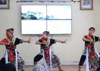 Topeng Cirebon.(Foto: Diskominfo Kabupaten Cirebon)