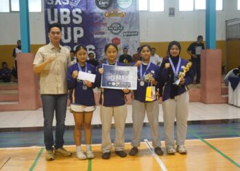 Wakil Bupati Sumedang M Fajar Aldila menutup kompetisi basket 3×3 Competition UBS Cup 2026 di GOR H. Dadan Hendarsyah, Minggu (28/6/2026).(Foto: Humas Pemkab Sumedang)