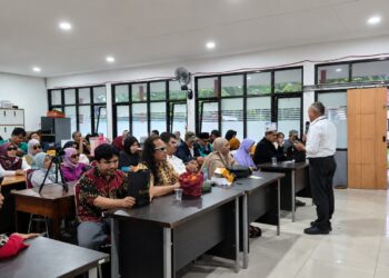 bank bjb terus menunjukkan komitmennya dalam mendukung terciptanya ekosistem keuangan yang inklusif dan berkelanjutan melalui berbagai program literasi dan inklusi keuangan yang menjangkau seluruh lapisan masyarakat, termasuk penyandang disabilitas.(Foto: Dok. bank bjb)