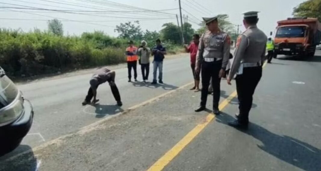 Olah TKP tabrakan maut di Jalur Pantura, Kabupaten Indramayu, Korlantas Polri terjunkan Tim Traffic Accident Analysis (TAA).(Foto:Istimewa).