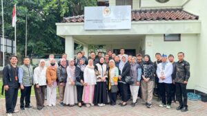 Peserta Kegiatan Reses Penyerapan Aspirasi Masyarakat dan Daerah berfoto bersama.(Foto: Istimewa)