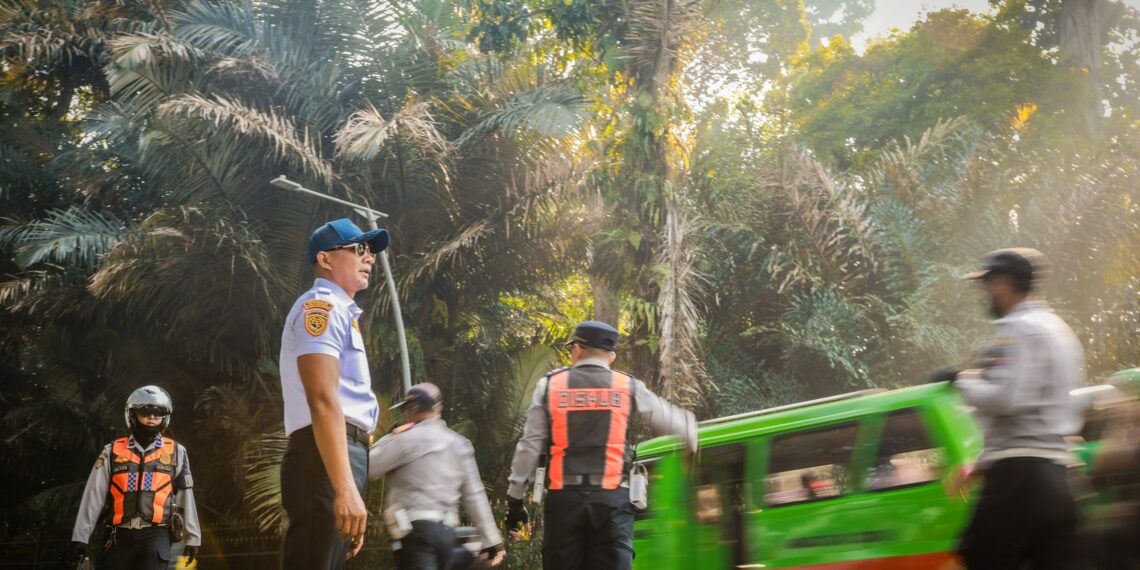 Razia angkot tua di Kota Bogor.(Foto: Humas Pemkot Bogor)