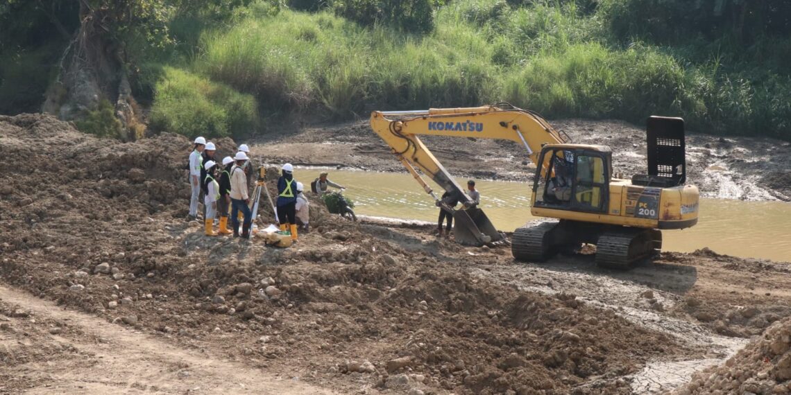 Pembangunan Bendung Cariang di Sumedang.(Foto: Humas Pemkab Sumedang)