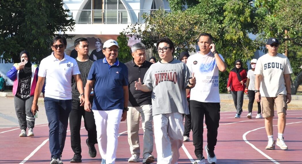 Bupati Sumedang Dony Ahmad Munir mendampingi Prof Junsook Ioseph Hwang Director of Global R&DB Center (GRC) and ASEAN Smart City Program (ASPP) meninjau sejumlah fasilitas di kawasan Pusat Pemerintahan Sumedang (PPS), Jumat (24/07/2026).(Foto: Humas Pemkab Sumedang)