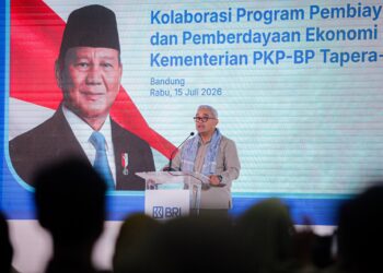 Wali Kota Bandung Muhammad Farhan di acara Kolaborasi Program Pembiayaan Perumahan dan Pemberdayaan Ekonomi Rakyat di Balarea Plaza Summarecon Bandung, Rabu, 15 Juli 2026.(Foto: Humas Pemkot Bandung)
