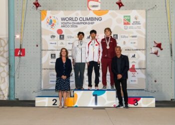 Atlet muda panjat tebing Indonesia Haddan Malik Baqmuhyibar sukses meraih medali perak dalam kompetisi World Climbing Youth Championship Arco, Italia, Rabu (22/7) dini hari. (dok/FPTI/Kemenpora)
