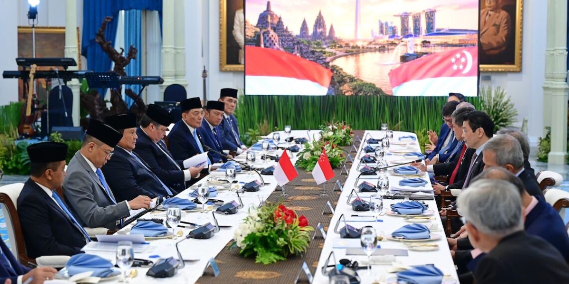 Penguatan kerja sama Indonesia dan Singapura salah satunya ekspor listrik.(Foto: Setneg)