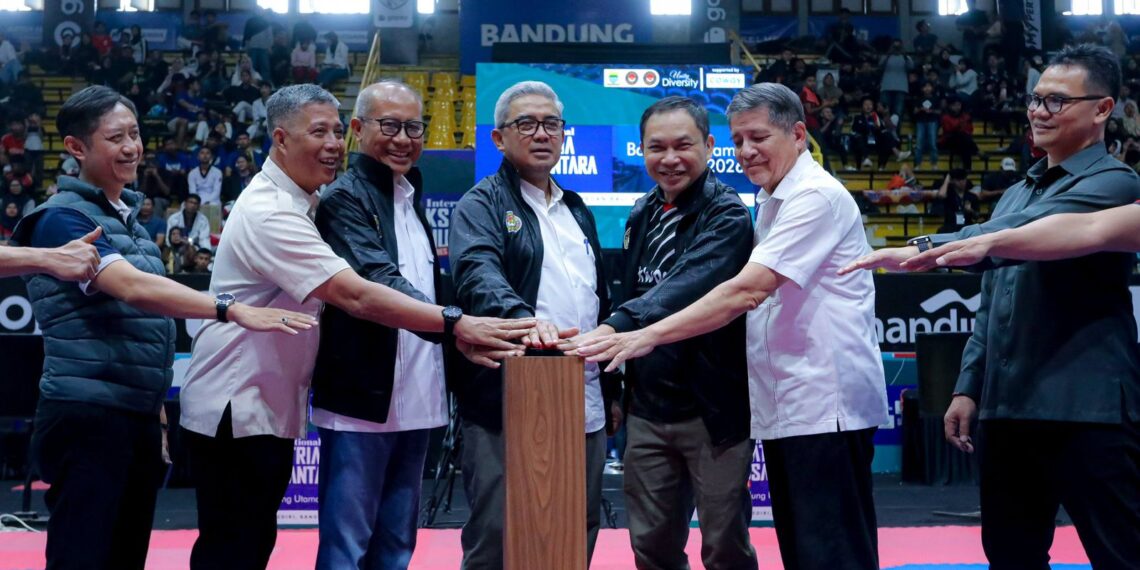 Kota Bandung menjadi tuan rumah Seri IV Kejuaraan Pengurus Besar Taekwondo Indonesia (PBTI) yang diikuti sekitar 1.700 atlet dari 18 provinsi.(Foto: Humas Pemkot Bandung)