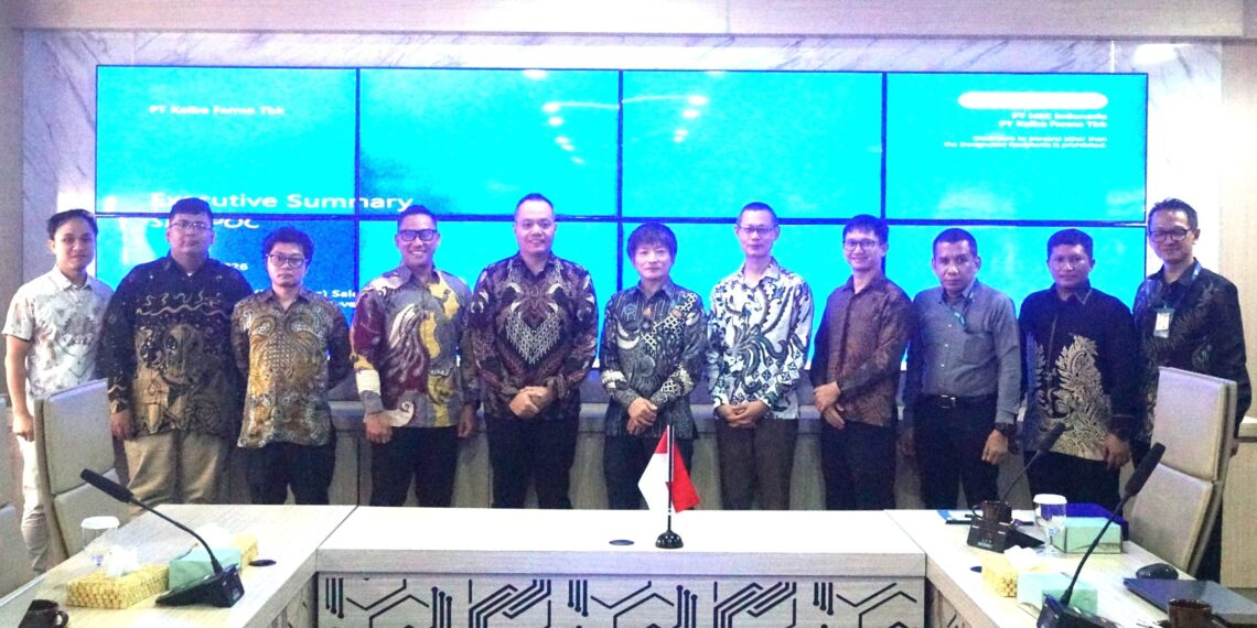 Peserta program Proof of Concept (PoC) solusi industri 4.0 berbasis kecerdasan buatan (Artificial Intelligence/AI) pada sektor farmasi, yang menjadi salah satu sektor prioritas dalam peta jalan Making Indonesia 4.0.(Foto: Kemenperin)