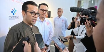 Wamenkomdigi Nezar Patria memberikan keterangan kepada awak media usai acara Kick Off Konvensi Humas Indonesia 2026 di Antara Heritage, Pasar Baru, Jakarta Pusat, Sabtu (11/07/2026). Foto: Ardi Widiyansah/Komdigi