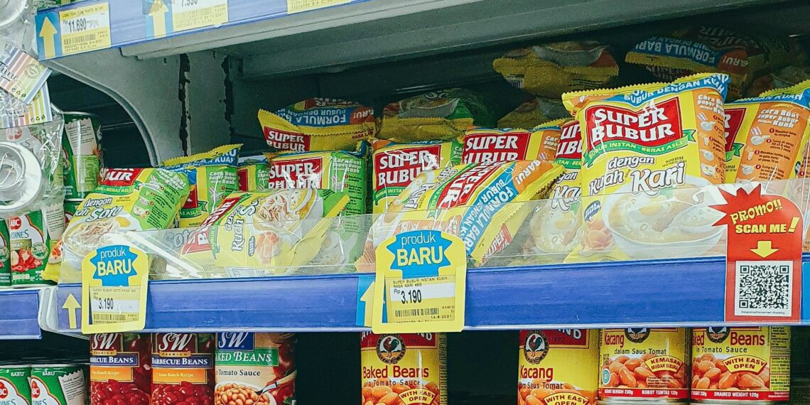 Makanan atau bahan makanan di minimarket.(Foto: Pexels)