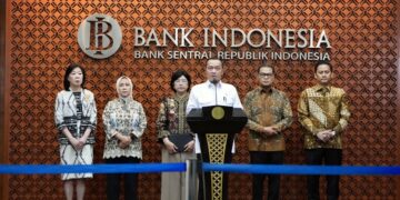 Menteri Sekretaris Negara (Mensesneg) Prasetyo Hadi menyampaikan bahwa Presiden Prabowo Subianto menerima pengunduran diri Perry Warjiyo sebagai Gubernur Bank Indonesia.(Foto: Setneg)