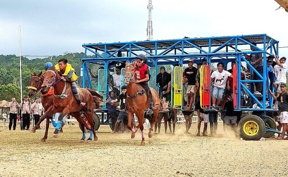 Lapangan Omba Calo, Kecamatan Loura, Kabupaten Sumba Barat Daya pada 16 Juli 2026 berpeluang jadi venue Pekan Olahraga Nasional (PON) XXII/2028 NTT-NTB.(Foto: KONI Pusat)