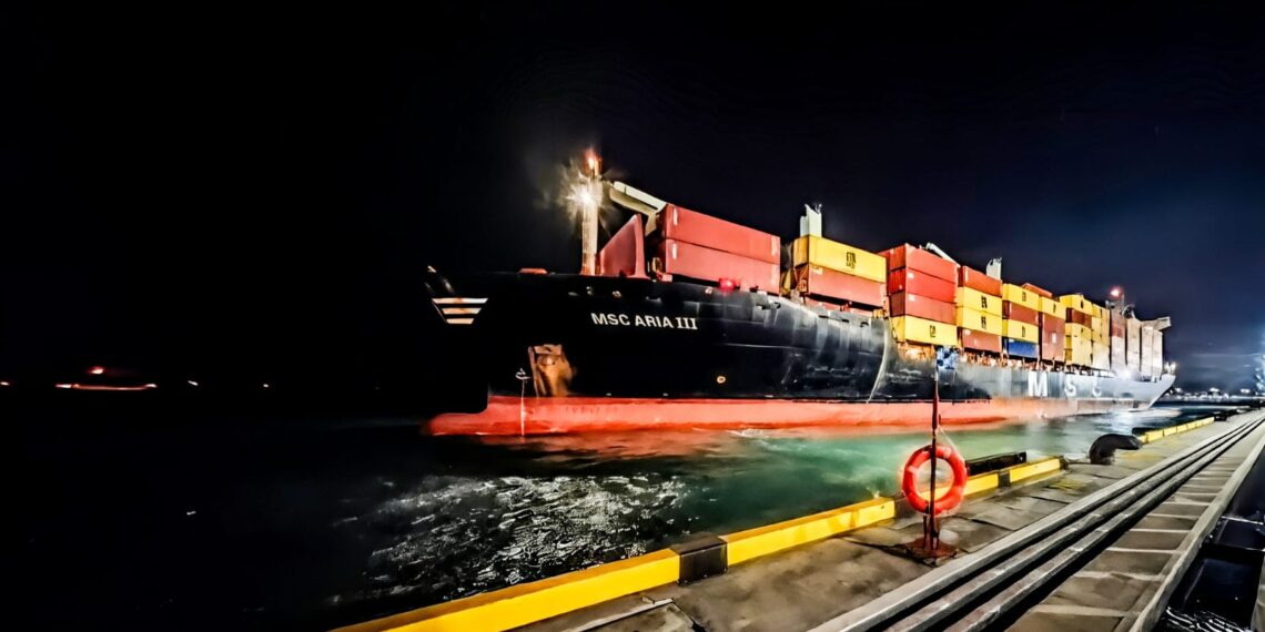 Kapal MSC ARIA III tiba di Pelabuhan Patimban pada Kamis, 9 Juli 2026, dan bertolak menuju Pasir Gudang, Johor, Malaysia pada Sabtu, 11 Juli 2026 pukul 19.45 LT setelah menyelesaikan kegiatan muat peti kemas di Pelabuhan Patimban Subang Jawa Barat.(Foto: Istimewa)