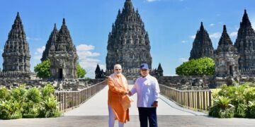 Prabowo dan Modi di Prambanan, Tegaskan Kedekatan Sejarah dan Budaya.(Foto: Setneg)