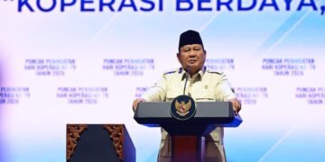Presiden Prabowo Subianto berpidato pada Puncak Peringatan Hari Koperasi ke-79 Tahun 2026 yang digelar di Indonesia Arena, Jakarta, pada Minggu (12/07/02026).(Foto: Setneg)