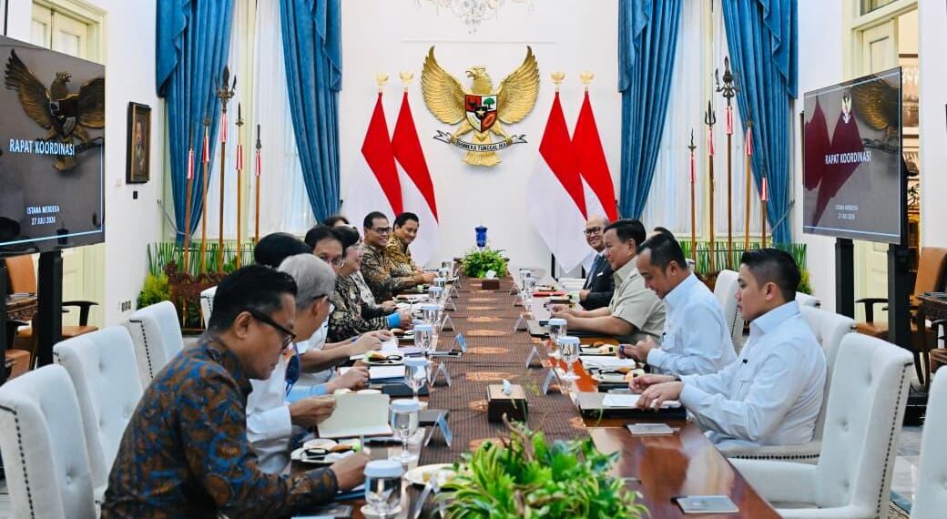 Rapat KSSK di Istana Merdeka.(Foto: Setneg)