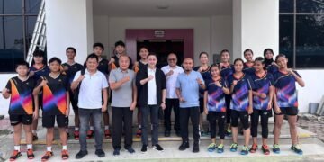 Ricky Subagja, Sekjen Pengurus Pusat Persatuan Bulutangkis Seluruh Indonesia (PP PBSI) beserta jajaran di Pelatnas Wilayah (Pelatwil) Barat di Medan, Sumatera Utara.(Foto: Dok. Humas PBSI)