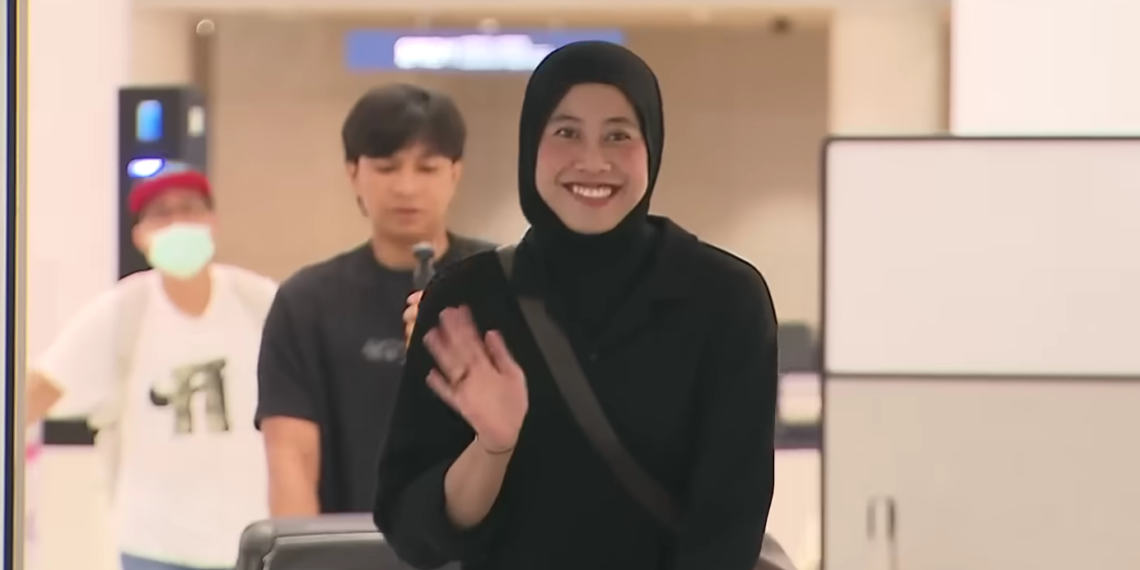 Bintang bola voli putri Indonesia, Megawati Hangestri, resmi kembali menapaki kariernya di Liga Voli Korea Selatan (V-League).(Image: YouTube KBS)