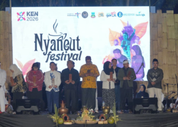 Helatan Budaya Nyanet Festival 2026 yang diselenggarakan di Lapangan Situgede, Desa Cigedug, Kecamatan Cigedug, Kabupaten Garut, Kamis (30/7/2026) malam.(Foto: Muhamad Azi Zulhakim/Diskominfo Kab. Garut)