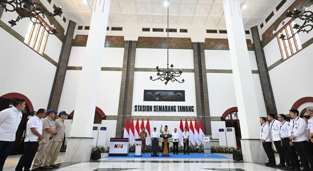 Presiden Prabowo Subianto meresmikan Revitalisasi Stasiun Semarang Tawang di Kota Semarang, Provinsi Jawa Tengah, pada Kamis (30/07/2026).(Foto: Setneg)