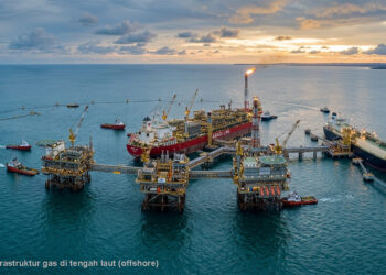 Ilustrasi tambang gas di lepas pantai.(Foto: Kementerian ESDM)