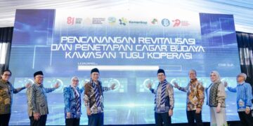 Dalam rangka Peringatan Hari Koperasi Nasional (Harkopnas) ke-79, Menteri Kebudayaan RI, Fadli Zon, menghadiri Pencanangan Revitalisasi Kawasan Tugu Koperasi di Tasikmalaya yang diselenggarakan di Tugu Koperasi, Tasikmalaya, Jawa Barat.(Foto: Humas Kemenbud)