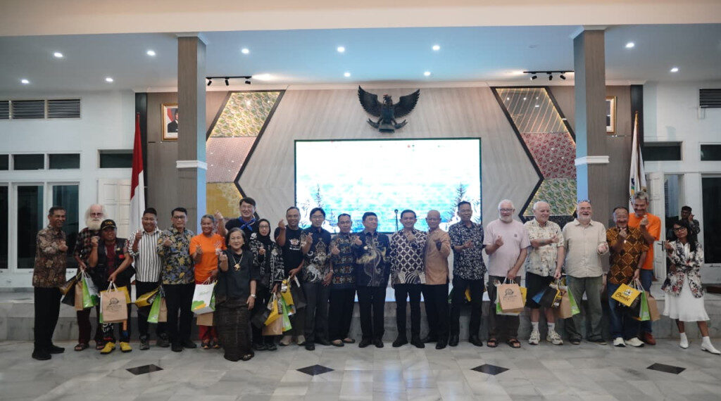 Welcome Dinner Garut International Kite Festival 2026 yang digelar di Cisurupan, kaki Gunung Papandayan, Kabupaten Garut, Rabu (29/7/2026).(Foto: Diskominfo Kab. Garut)