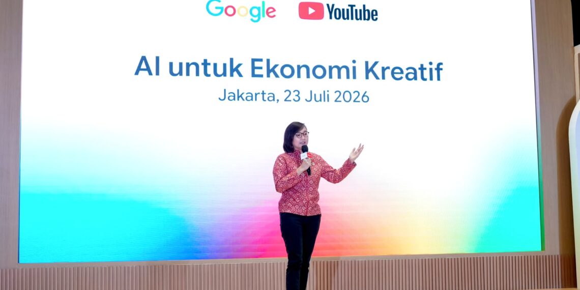 Wakil Menteri Ekonomi Kreatif, Irene Umar, memberi sambutan pada peluncuran AI Economic Impact Report: Building the Future: Shaping Indonesia’s AI Era dalam forum Google & Youtube untuk AI dan Ekonomi Kreatif di Thamrin Nine Ballroom, Jakarta, Kamis (23/7/2026).(Dok. Biro Komunikasi Kementerian Ekonomi Kreatif/ Badan Ekonomi Kreatif)