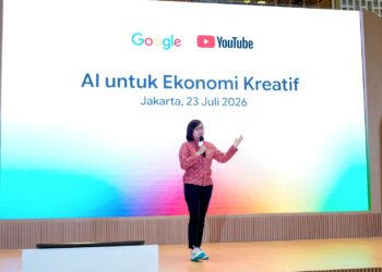 Wakil Menteri Ekonomi Kreatif, Irene Umar, memberi sambutan pada peluncuran AI Economic Impact Report: Building the Future: Shaping Indonesia’s AI Era dalam forum Google & Youtube untuk AI dan Ekonomi Kreatif di Thamrin Nine Ballroom, Jakarta, Kamis (23/7/2026).(Dok. Biro Komunikasi Kementerian Ekonomi Kreatif/ Badan Ekonomi Kreatif)