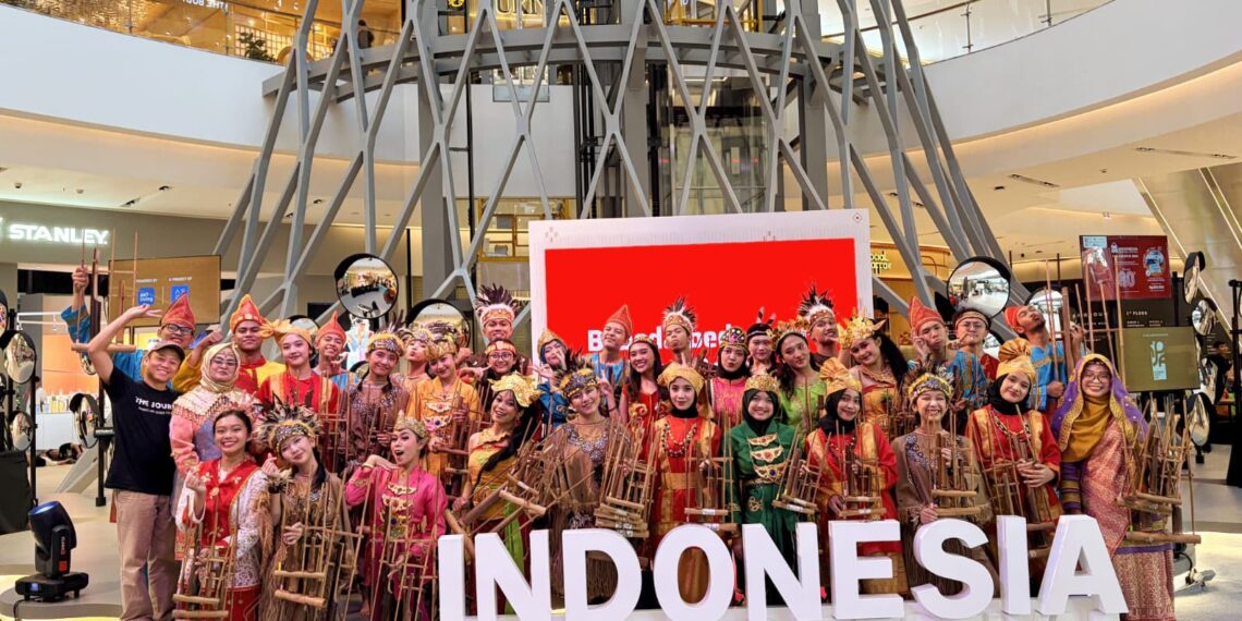 Tim Muhibah Angklung