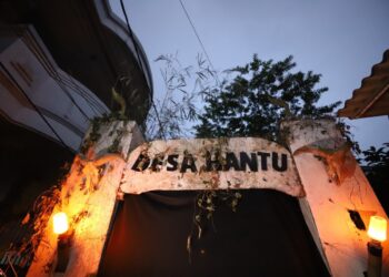 Gerbang Desa Hantu.(Foto: Humas Pemkot Bandung)