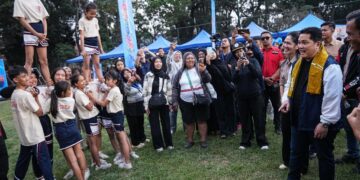 Menpora RI Erick Thohir mendukung konsep Sportainment yang memadukan olahraga dan hiburan seperti yang digelar dalam Festival Mbois 11 di Stadion Gajayana, Kota Malang, Minggu (23/8). (foto: Fajar/kemenpora.go.id)