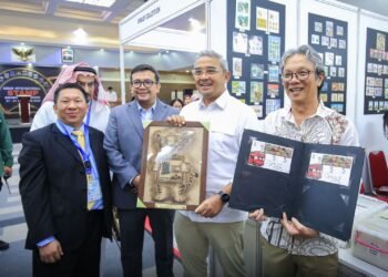 Wali Kota Bandung Muhammad Farhan menghadiri pembukaan Bandung 2026 Asian International Stamp Exhibition di Graha Pos Indonesia, Jalan Banda, Kota Bandung, Kamis, 27 Agustus 2026.(Foto: Humas Pemkot Bandung)