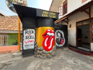 Gang Stones di Kelurahan Lebak Siliwangi, Kecamatan Coblong, Kota Bandung.(Foto: Humas Pemkot Bandung)