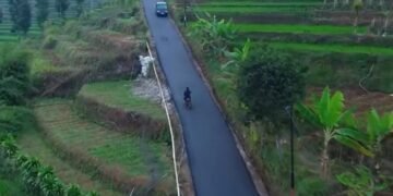 Jalan desa yang mulus di Sumedang.(Foto: Humas Pemkab Sumedang)