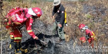 Kebakaran lahan dan hutan di Taman Nasional Gunung Rinjani.(Foto: Humas Kemenhut)