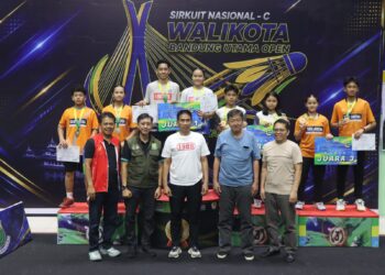 Kejuaraan Bulutangkis Sirkuit Nasional (Sirnas) C Piala Wali Kota Bandung Utama Open 2026 ditutup Sabtu 15 Agustus 2026. Ajang yang berlangsung pada 10 hingga 15 Agustus 2026 tersebut diikuti 1.249 peserta dari 209 klub dari berbagai daerah di Indonesia.(Foto: Humas Pemkot Bandung)