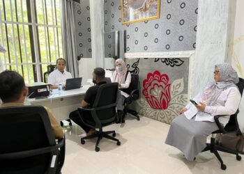 Kementerian Haji dan Umrah (Kemenhaj) memeriksa PT TAS terkait dugaan pelanggaran penyelenggaraan perjalanan ibadah umrah pada Juli–Agustus 2026. Sebanyak 158 jemaah terdampak, terdiri atas 120 jemaah yang diduga gagal diberangkatkan dan 38 jemaah yang mengalami kendala kepulangan.(Foto: Humas Kemenhaj)